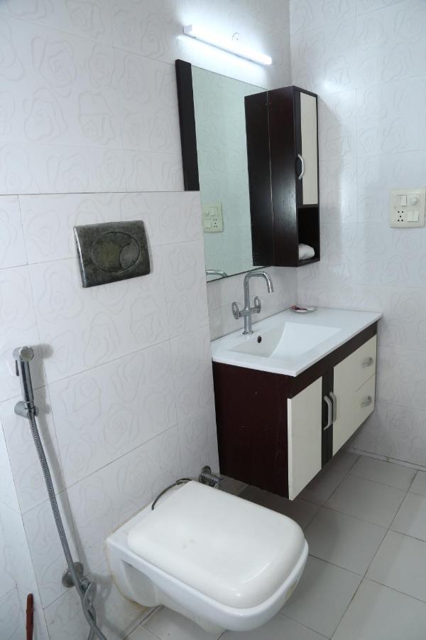 Hotel J P Residency Greater Noida Exteriér fotografie